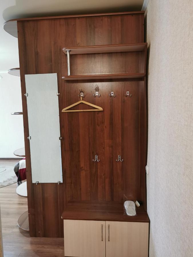 1 Комн Апартаменты В Центре Рядом С Парком كوستاناي المظهر الخارجي الصورة